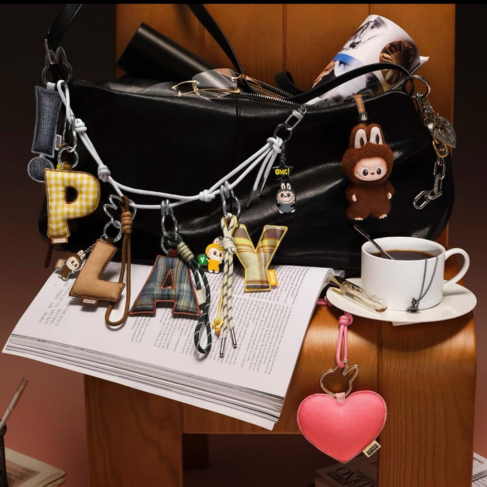 (A-Z) Letter Pendant - THE MONSTER Pin for Love Series - Picture 3 of 14